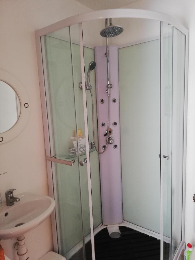 Gite Chez Riviere Nantillé Екстериор снимка